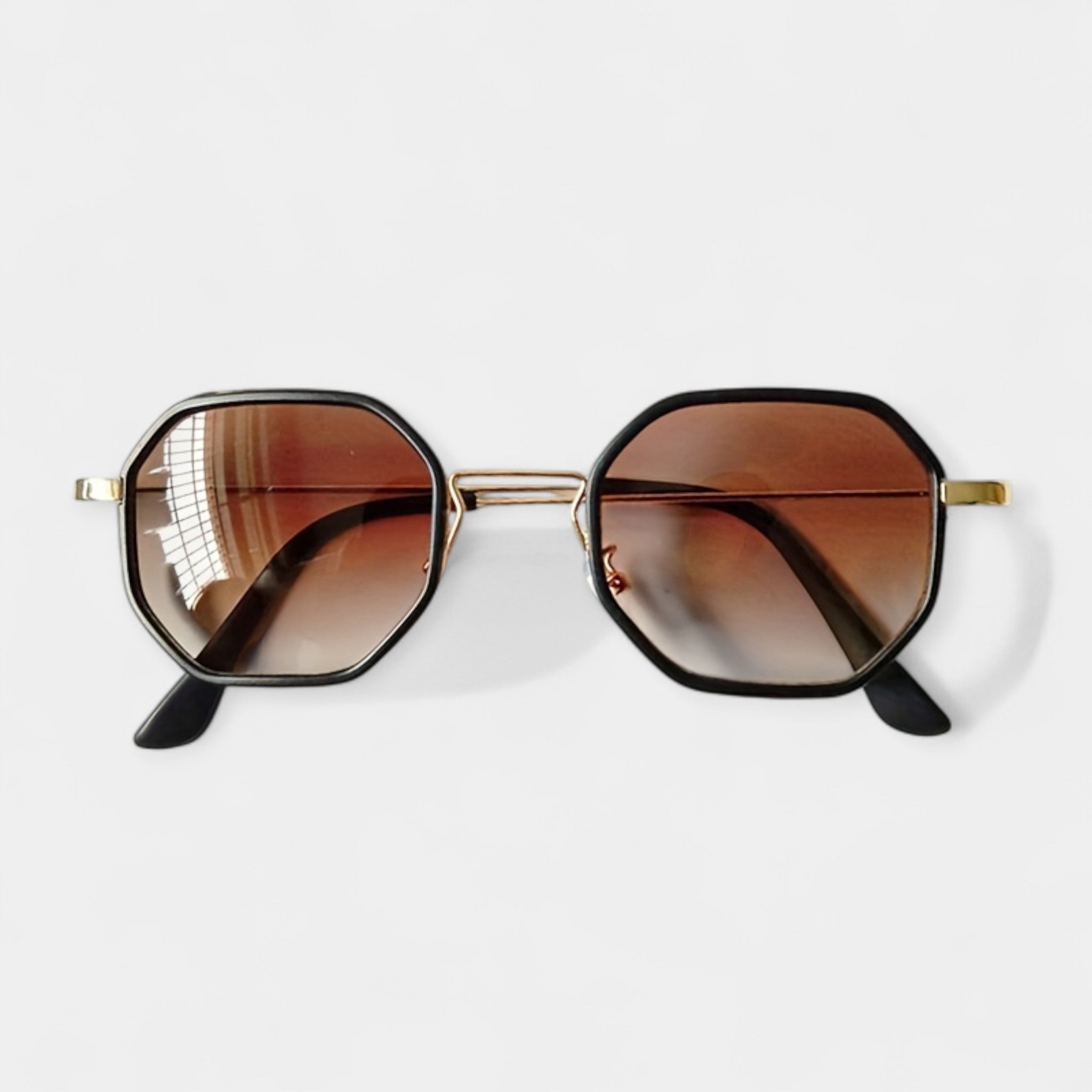 Karolína Eleganckie Okulary Przeciwsłoneczne z Oprawką Całodzienną