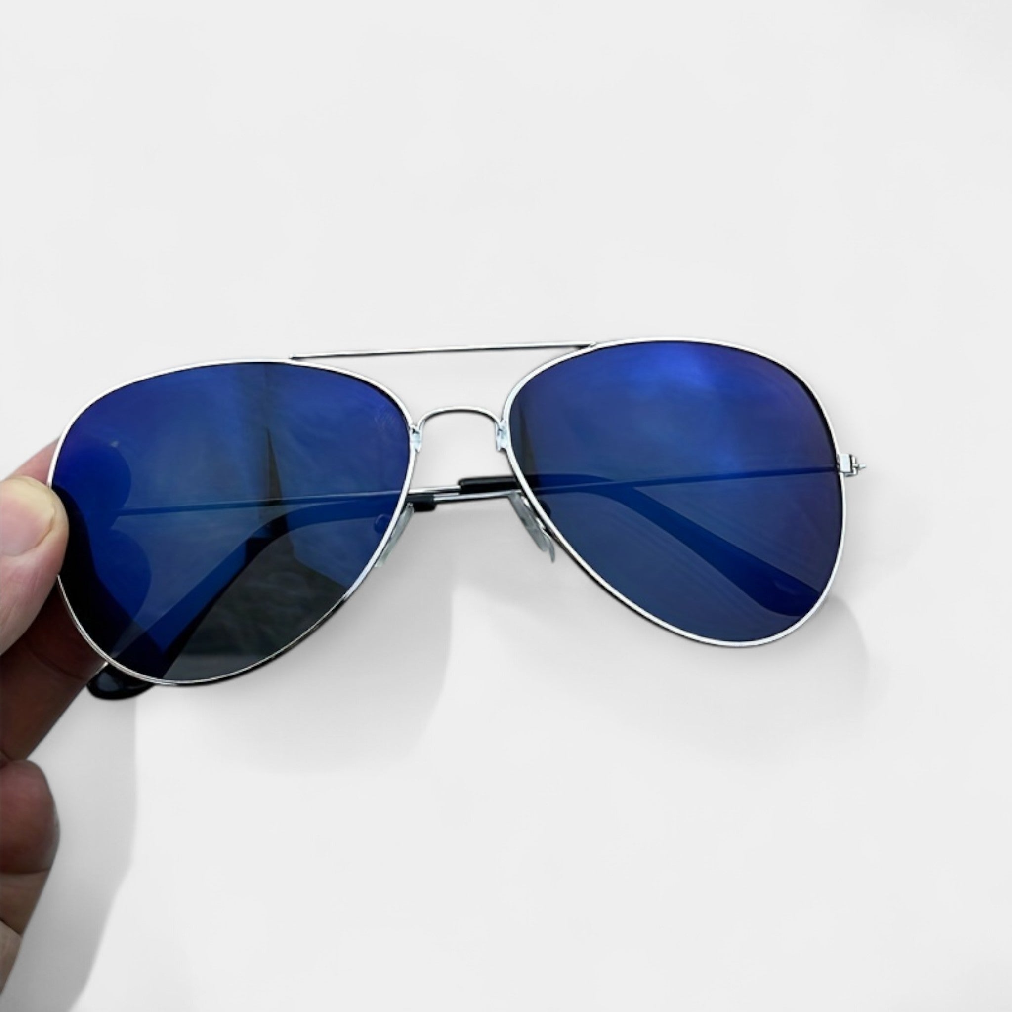 Sara - Eleganckie Okulary Przeciwsłoneczne w Stylu Retro z Lustrzanymi Soczewkami